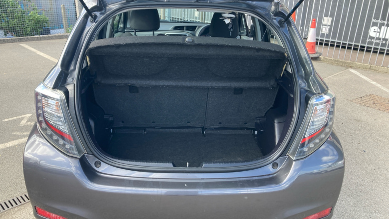 Toyota Yaris 1.33 VVT-i Icon+ 5dr Petrol Hatchback